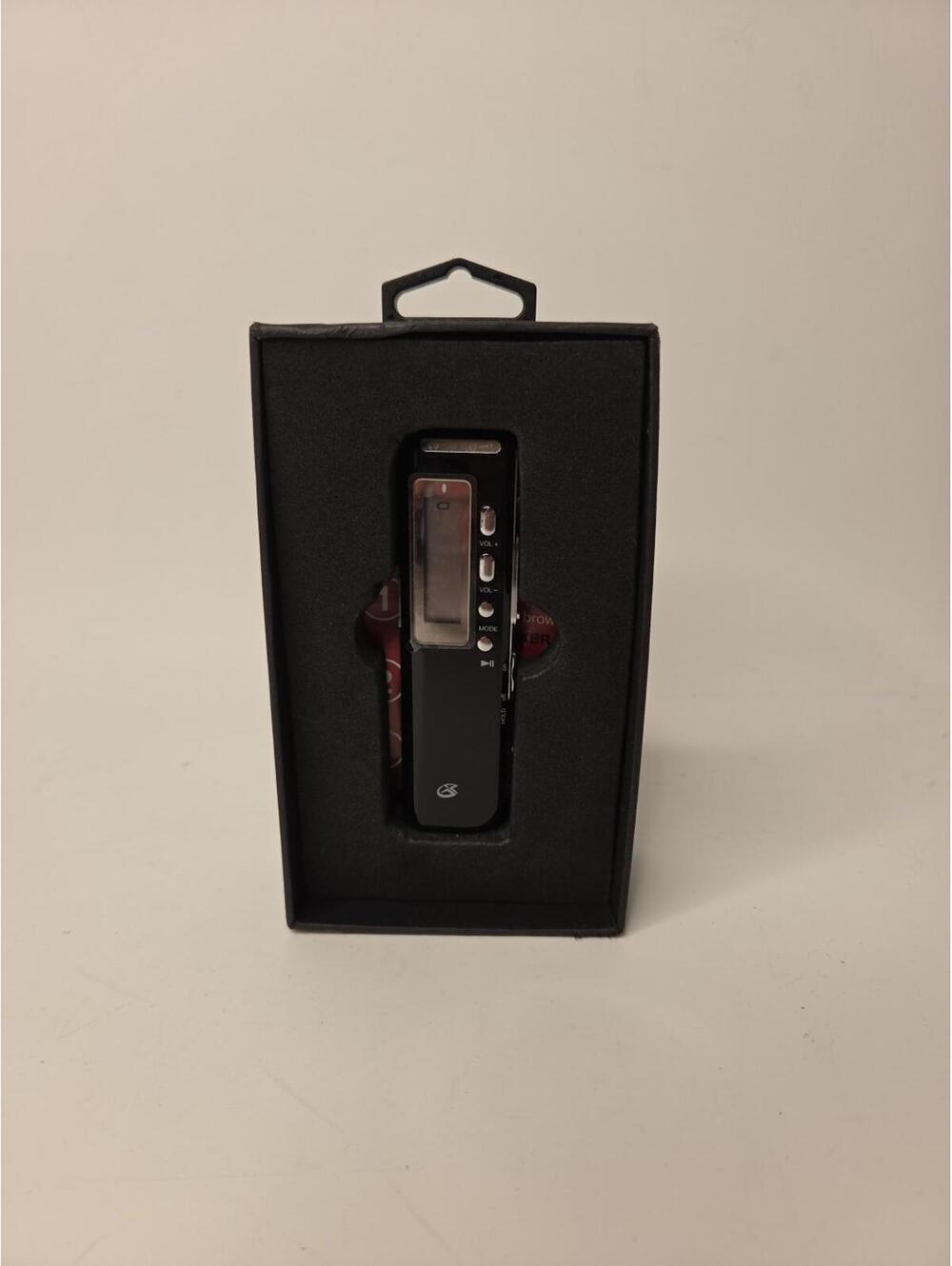 GPX PR047B 4GB Digital Voice Recorder Handheld Voice-Activated MP3 Player